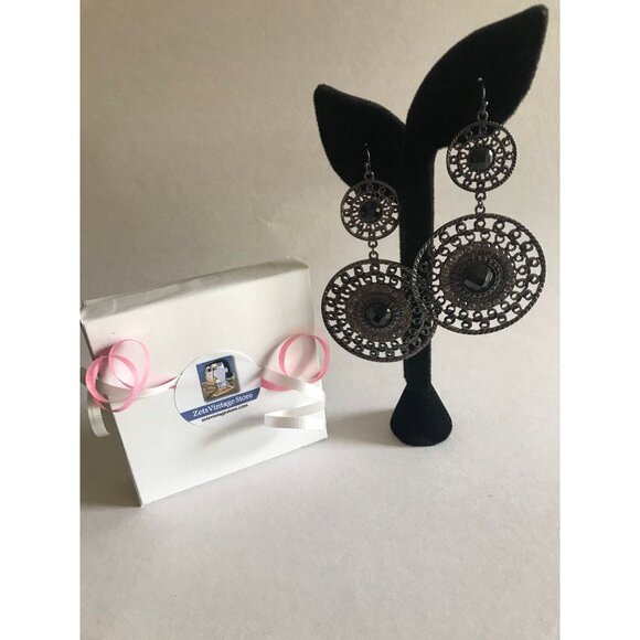 Vintage Double Black Filigree Circle Pierced Wire Dangle Earrings Black Cabochon - Picture 1 of 8